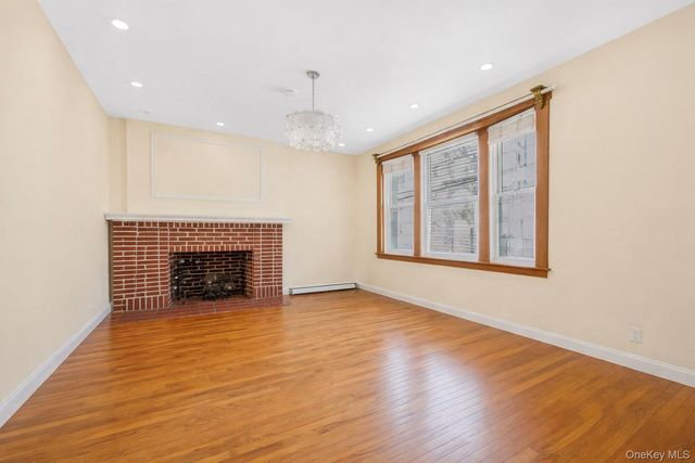 152 Livingston Avenue, Yonkers, NY 10705