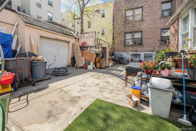 152 Livingston Avenue, Yonkers, NY 10705