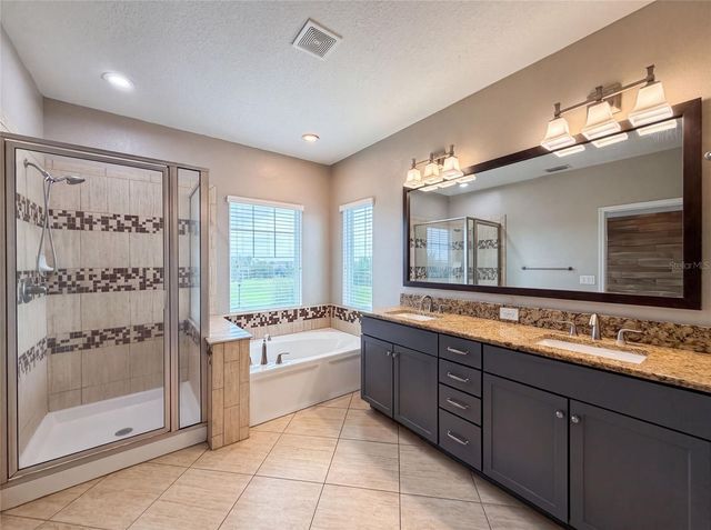 7304 MILESTONE DRIVE, Apollo Beach, FL 33572