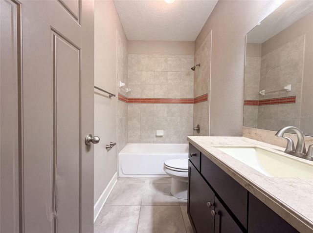 7304 MILESTONE DRIVE, Apollo Beach, FL 33572