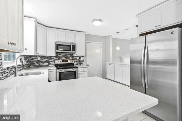 6450 OLD CHESTERBROOK RD, Mclean, VA 22101