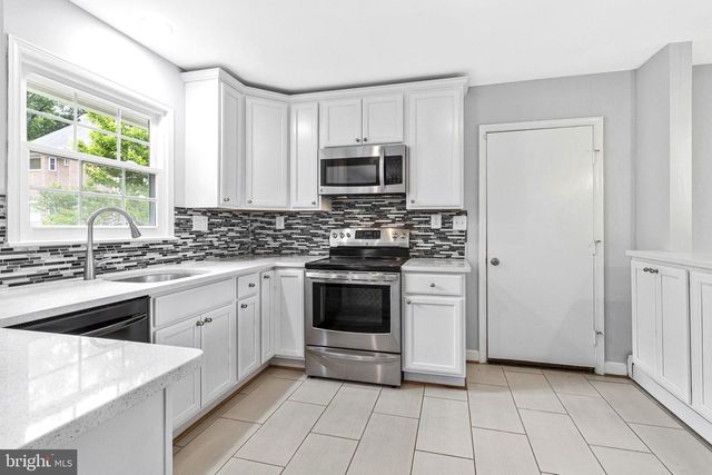 6450 OLD CHESTERBROOK RD, Mclean, VA 22101