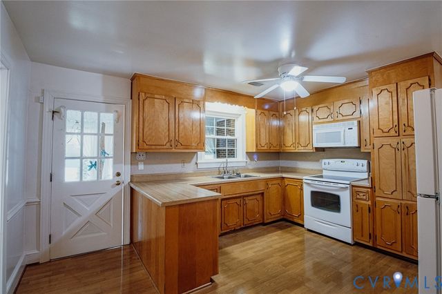 3306 Vinton St, Hopewell, VA 23860