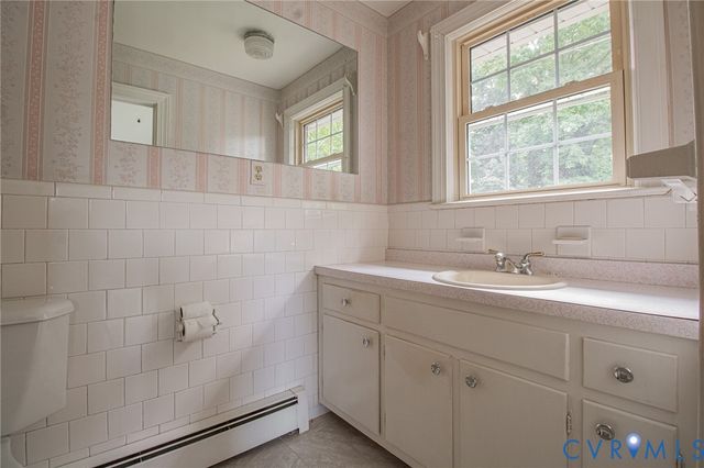 3306 Vinton St, Hopewell, VA 23860
