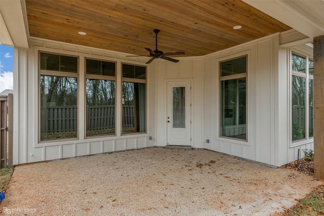 462 Stacey Lane, Bossier City, LA 71111