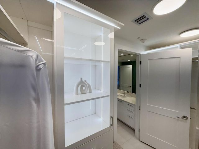 151 N Seabreeze Boulevard 603, Fort Lauderdale, FL 33304