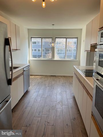 23 RICHARD CT, Princeton, NJ 08540