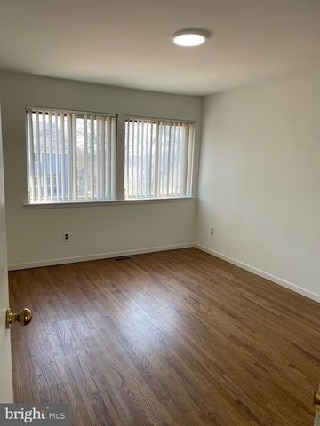 23 RICHARD CT, Princeton, NJ 08540