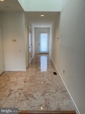 23 RICHARD CT, Princeton, NJ 08540