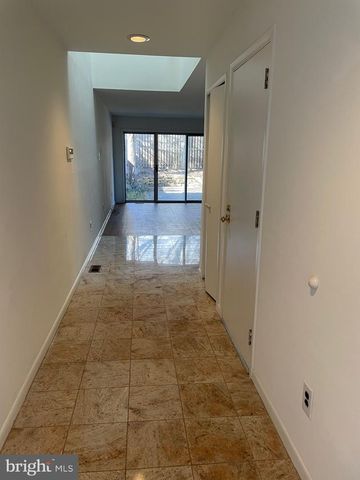 23 RICHARD CT, Princeton, NJ 08540