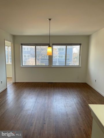23 RICHARD CT, Princeton, NJ 08540