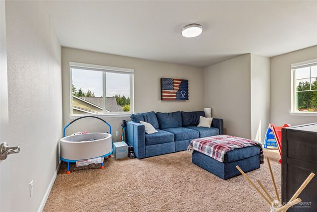 4921 Skylark Street NE, Lacey, WA 98516
