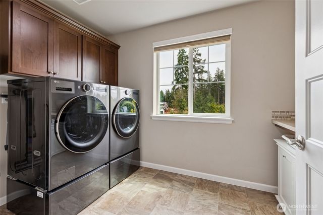 4921 Skylark Street NE, Lacey, WA 98516