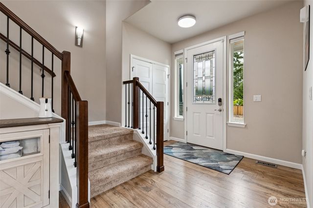 4921 Skylark Street NE, Lacey, WA 98516
