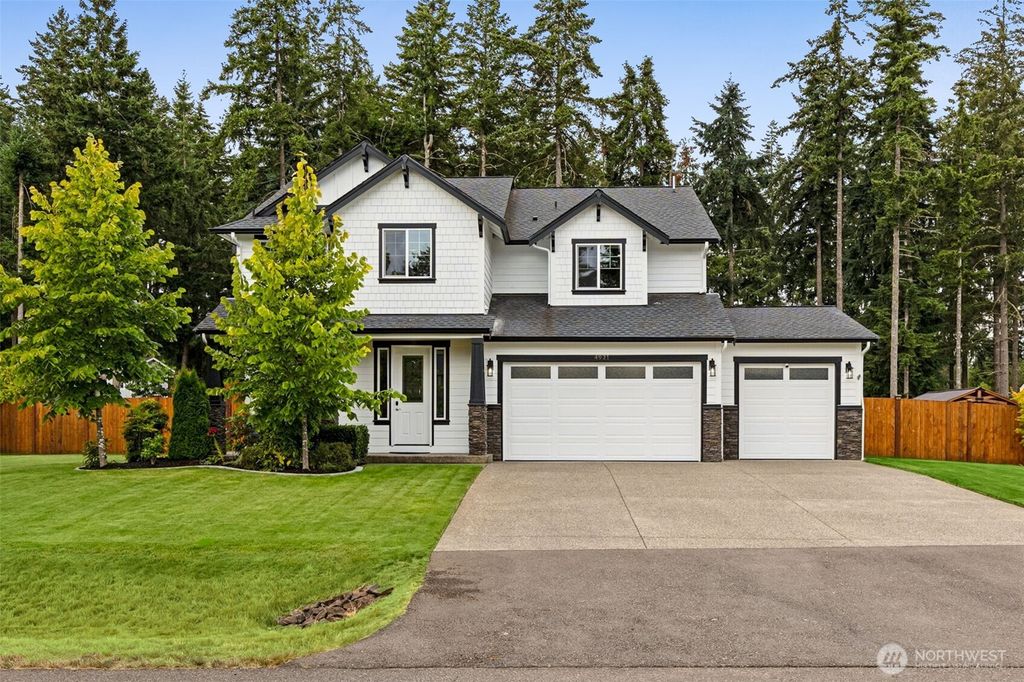 4921 Skylark Street NE, Lacey, WA 98516