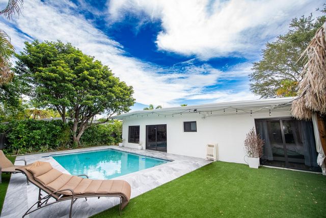 18560 NE 20th Court, North Miami Beach, FL 33179