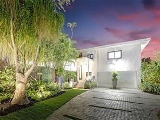 18560 NE 20th Court, North Miami Beach, FL 33179