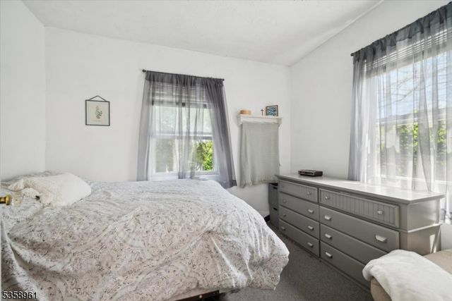 135 Poplar Ave, Pompton Lakes Boro, NJ 07442