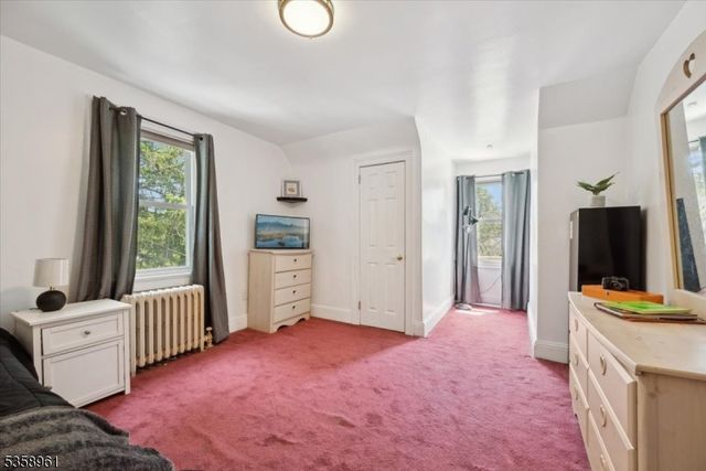 135 Poplar Ave, Pompton Lakes Boro, NJ 07442