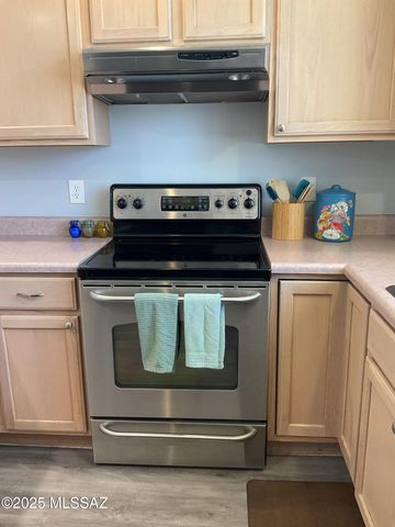 2816 S Stacy Drive, Tucson, AZ 85713