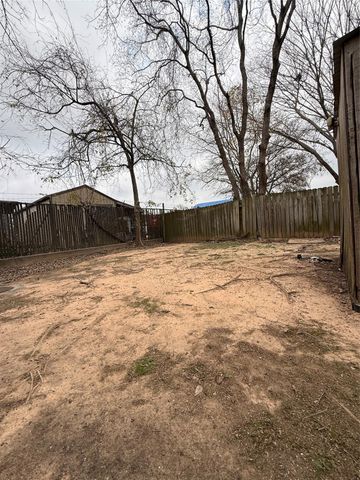 320 Willowick Street, Tomball, TX 77375