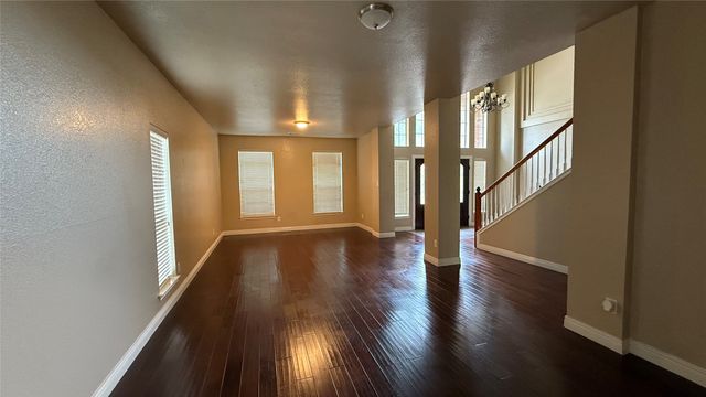 1256 Logan Drive, Lewisville, TX 75077