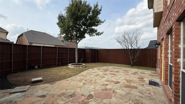 1256 Logan Drive, Lewisville, TX 75077