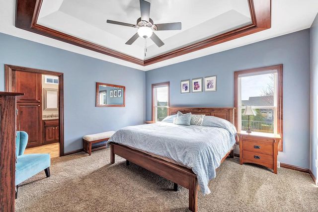 2903 BALLY BUNION LANE, Green Bay, WI 54311