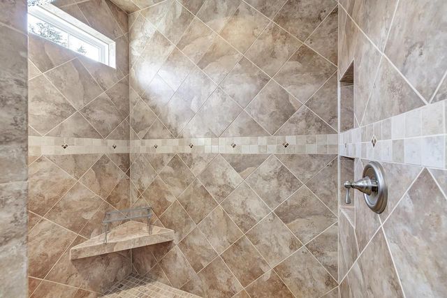 2903 BALLY BUNION LANE, Green Bay, WI 54311