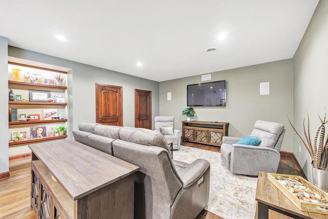2903 BALLY BUNION LANE, Green Bay, WI 54311