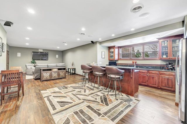2903 BALLY BUNION LANE, Green Bay, WI 54311