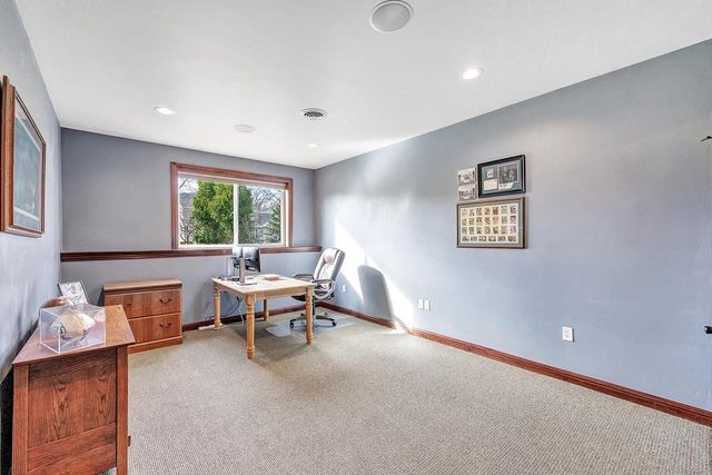 2903 BALLY BUNION LANE, Green Bay, WI 54311