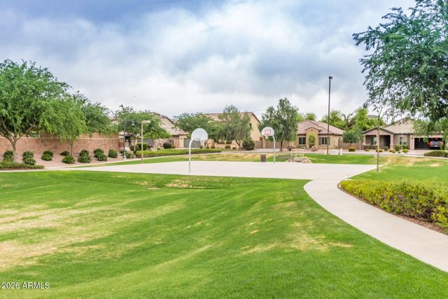 2973 E SANTA FE Lane, Gilbert, AZ 85297