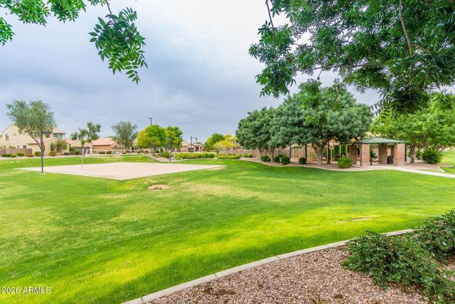 2973 E SANTA FE Lane, Gilbert, AZ 85297