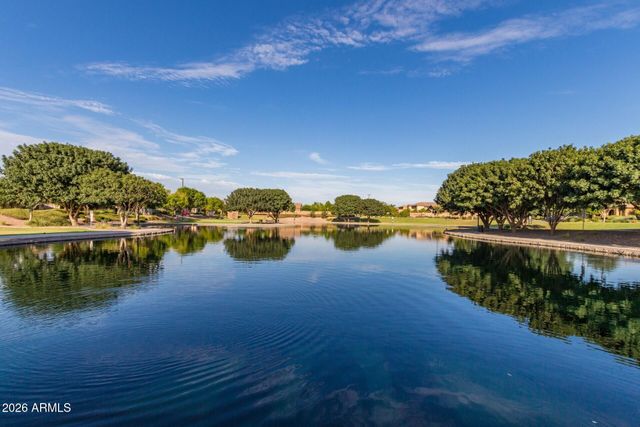 2973 E SANTA FE Lane, Gilbert, AZ 85297