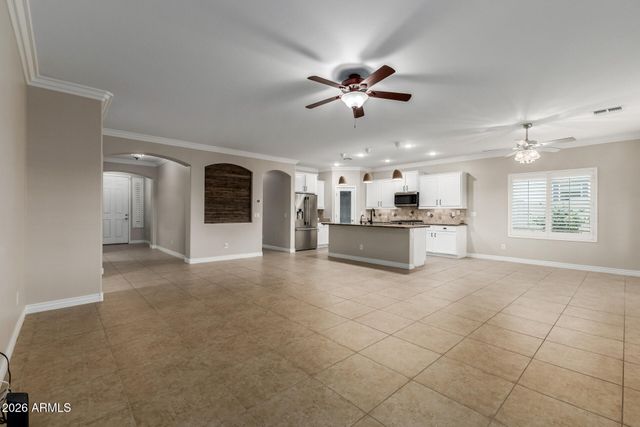 2973 E SANTA FE Lane, Gilbert, AZ 85297