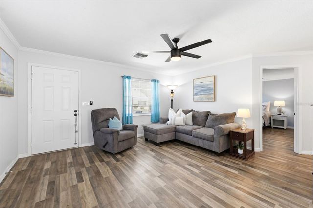 6129 ELMHURST DRIVE, New Port Richey, FL 34653