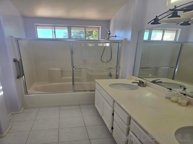 1235 A Natoma Way, Oceanside, CA 92057