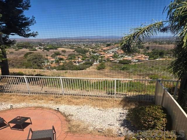 1235 A Natoma Way, Oceanside, CA 92057