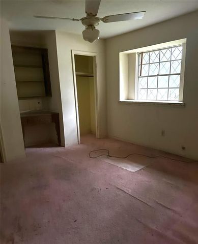 4835 County Road 380, Rosharon, TX 77583
