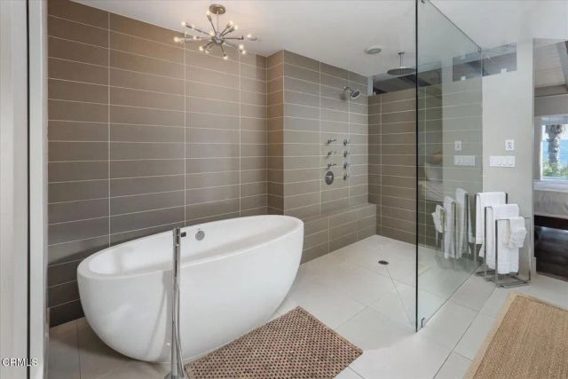 1900 Ransom Road, Glendale, CA 91201