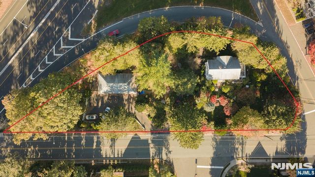 485 Grandview Avenue, Wyckoff, NJ 07481