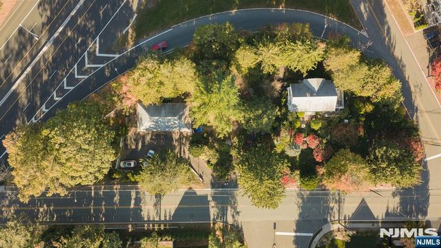 485 Grandview Avenue, Wyckoff, NJ 07481