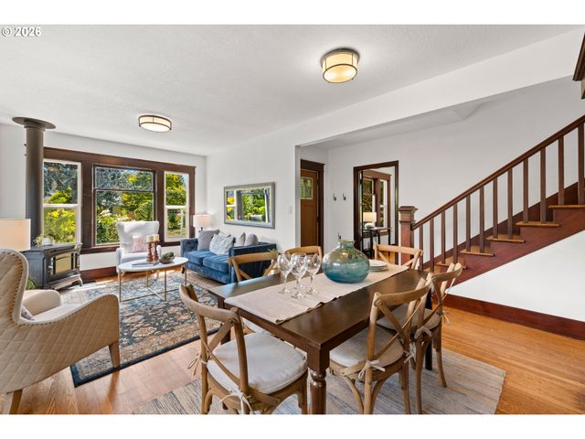 7881 Se 48TH Ave, Portland, OR 97206