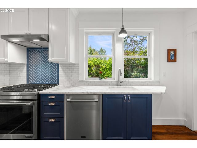 7881 Se 48TH Ave, Portland, OR 97206