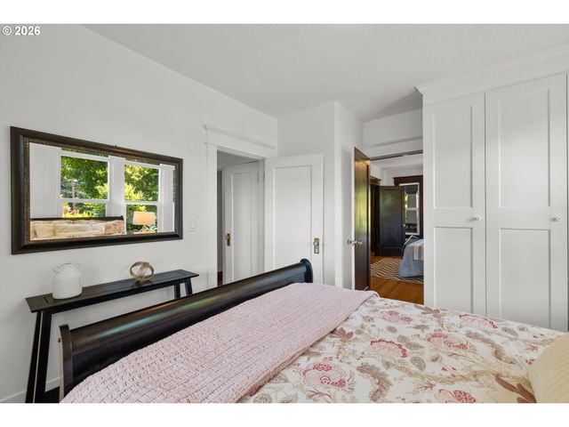 7881 Se 48TH Ave, Portland, OR 97206