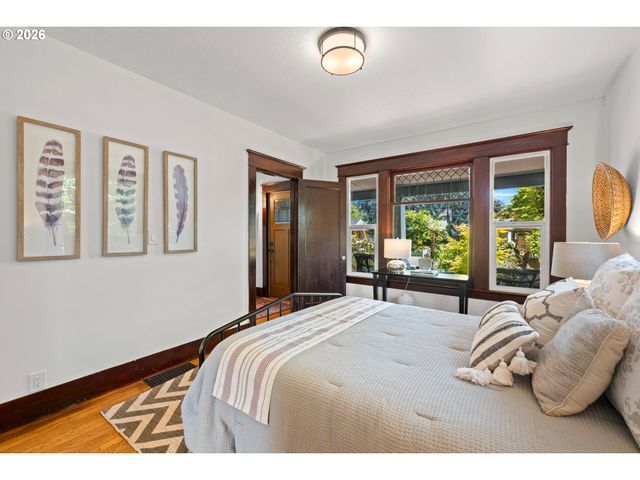 7881 Se 48TH Ave, Portland, OR 97206