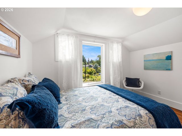 7881 Se 48TH Ave, Portland, OR 97206
