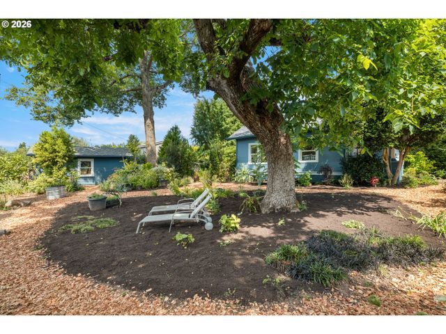 7881 Se 48TH Ave, Portland, OR 97206