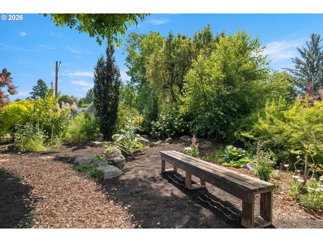 7881 Se 48TH Ave, Portland, OR 97206